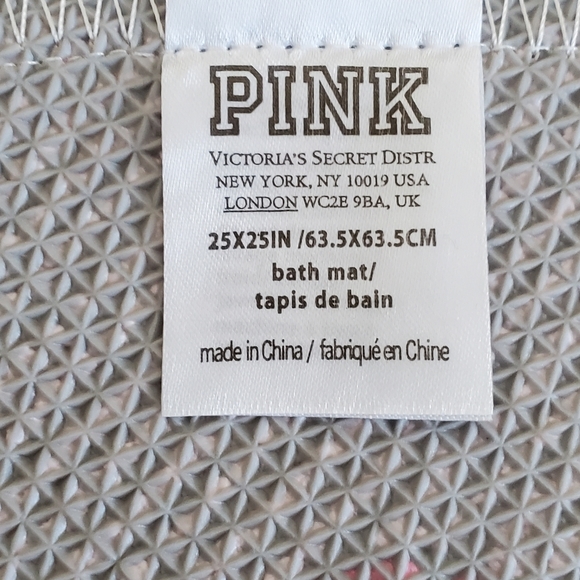 PINK VICTORIA'S SECRET BATH MAT - Picture 5 of 7
